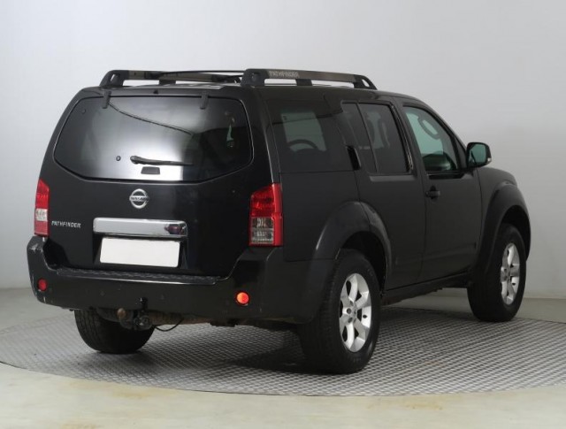 Nissan Pathfinder  2.5 dCi 