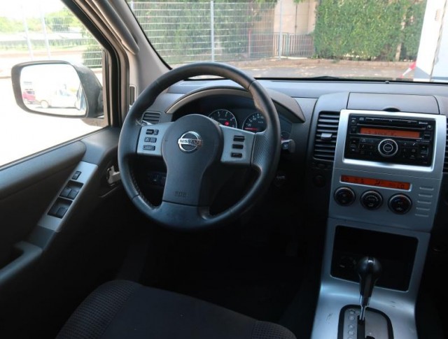 Nissan Pathfinder  2.5 dCi 
