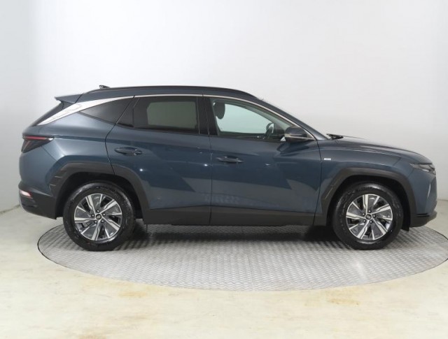 Hyundai Tucson  1.6 T-GDI 48V MHEV Smart