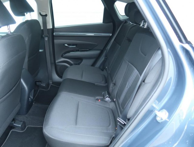 Hyundai Tucson  1.6 T-GDI 48V MHEV Smart