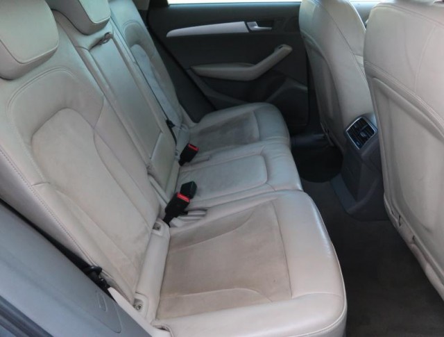 Audi Q5  2.0 TFSI 