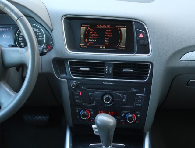 Audi Q5  2.0 TFSI 