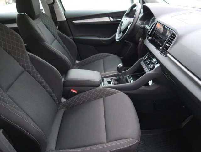 Škoda Karoq  1.5 TSI 