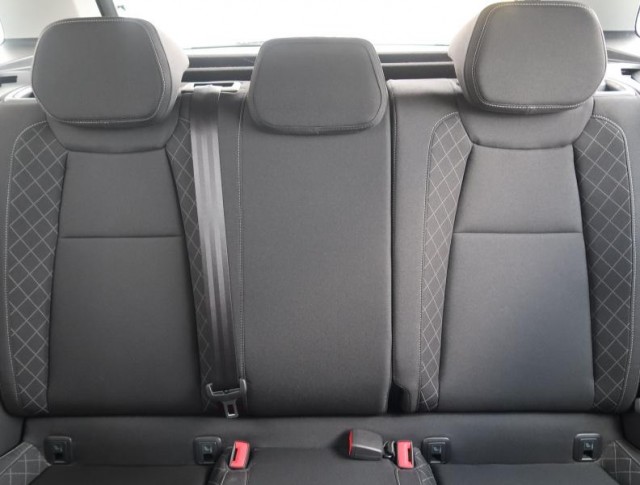 Škoda Karoq  1.5 TSI 