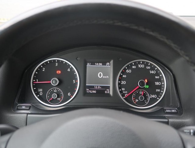 Volkswagen Tiguan  2.0 TDI 