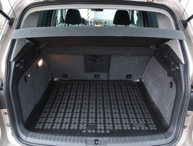 Volkswagen Tiguan  2.0 TDI 