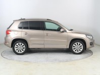 Volkswagen Tiguan  2.0 TDI 