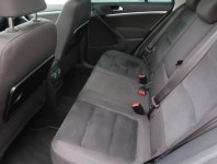 Volkswagen Tiguan  2.0 TDI 