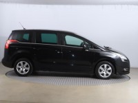Peugeot 5008  1.6 HDi 