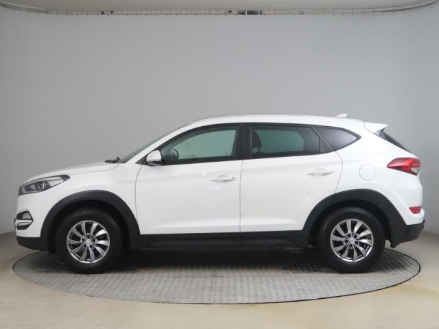 Hyundai Tucson  1.7 CRDi 