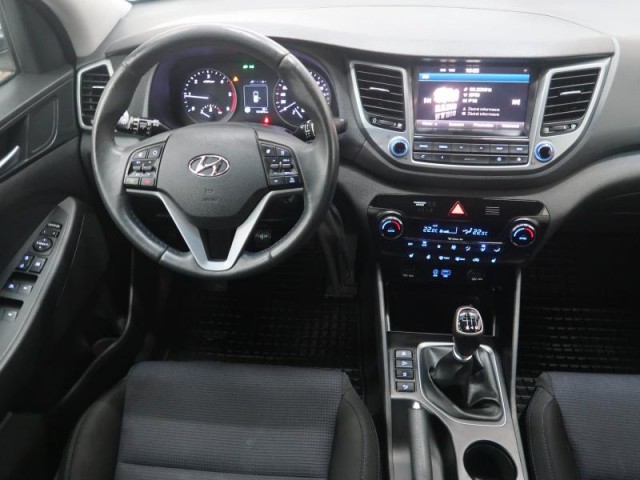 Hyundai Tucson  1.7 CRDi 