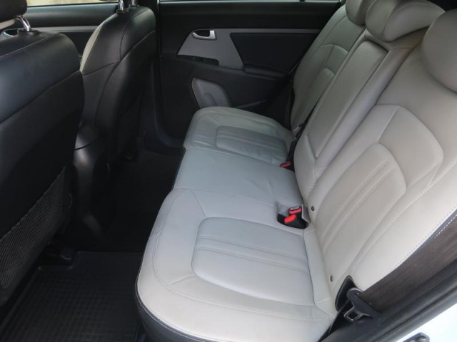 Kia Sportage  1.7 CRDi 