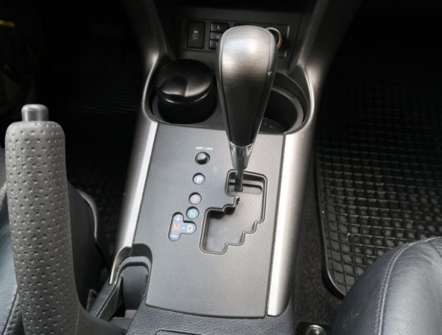 Toyota RAV 4  2.2 D-4D 