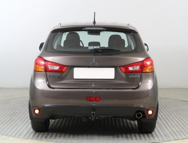 Mitsubishi ASX  1.6 MIVEC 
