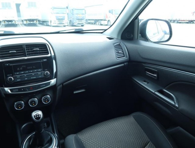 Mitsubishi ASX  1.6 MIVEC 
