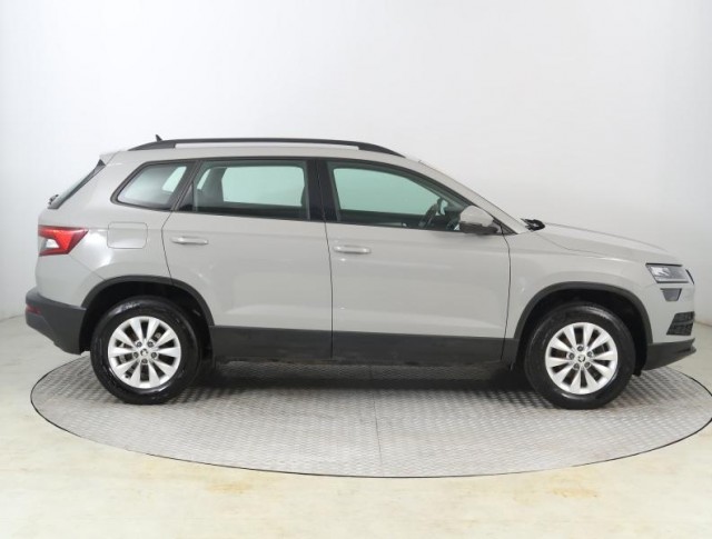 Škoda Karoq  1.0 TSI 
