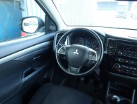 Mitsubishi Outlander  2.0 