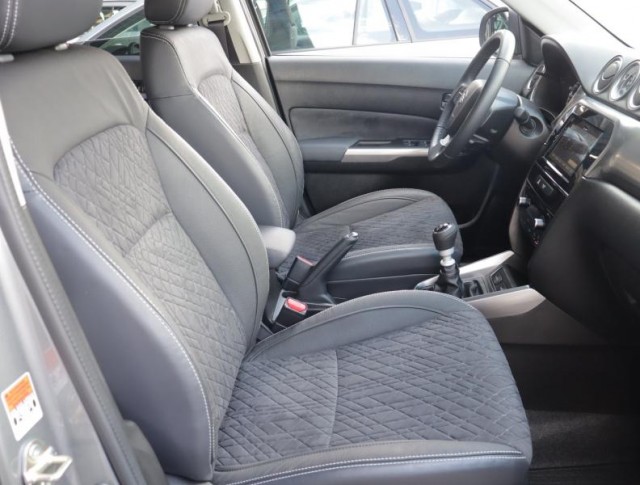 Suzuki Vitara  1.4 BoosterJet GLX