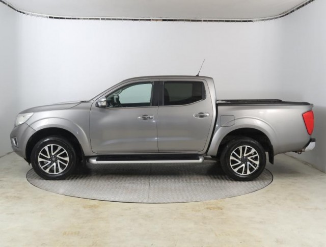 Nissan Navara  2.3 dCi 