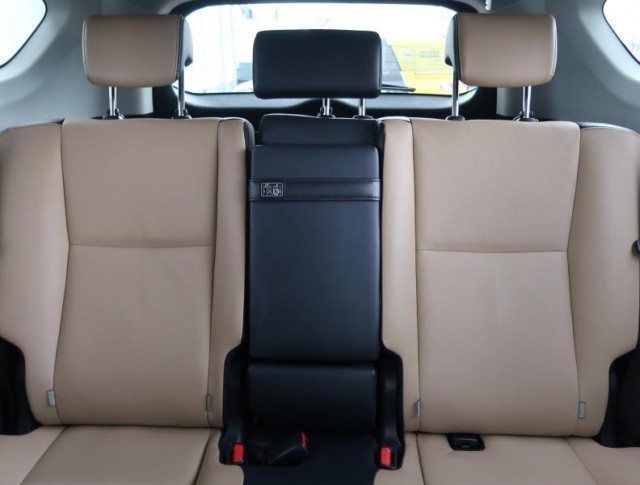 Toyota RAV 4  2.5 Hybrid Executive