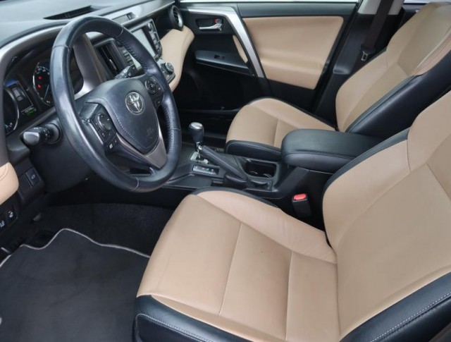 Toyota RAV 4  2.5 Hybrid Executive