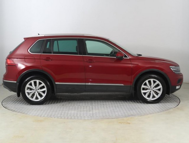 Volkswagen Tiguan  1.4 TSI Maraton Edition