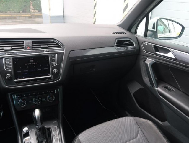 Volkswagen Tiguan  2.0 TDI R-Line