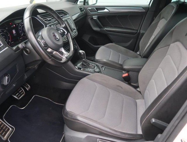 Volkswagen Tiguan  2.0 TDI R-Line