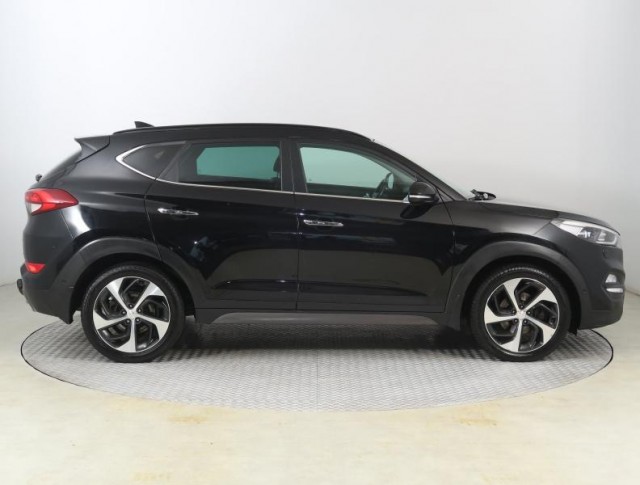 Hyundai Tucson  2.0 CRDi Style