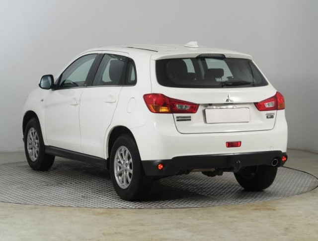 Mitsubishi ASX  1.6 MIVEC 