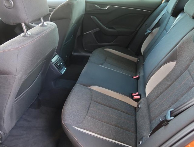 Škoda Kamiq  1.5 TSI 