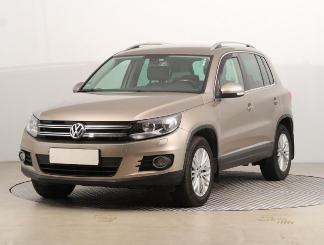 Volkswagen Tiguan  2.0 TDI Sport