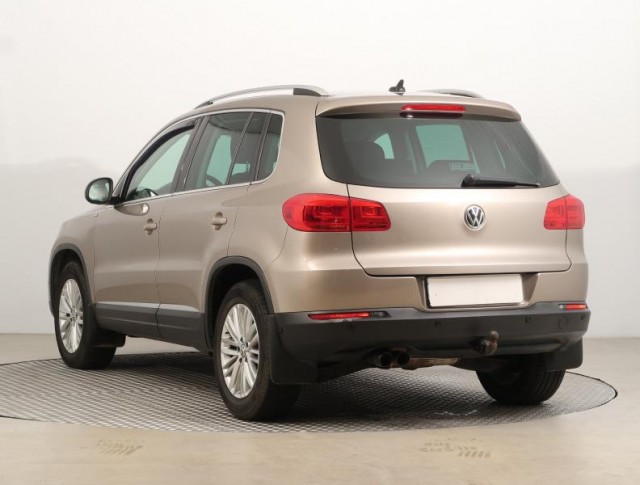 Volkswagen Tiguan  2.0 TDI Sport