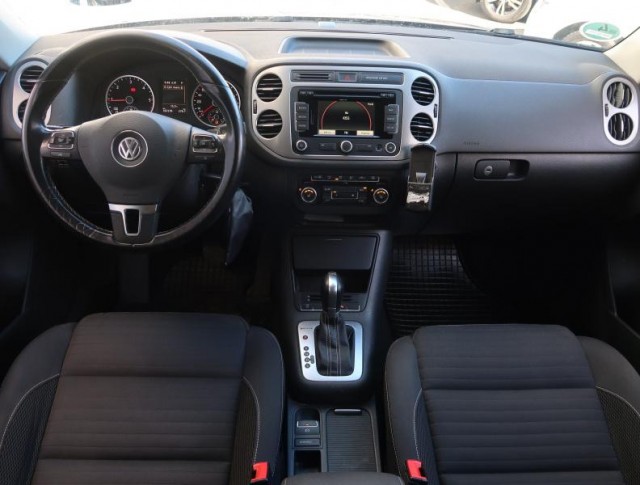 Volkswagen Tiguan  2.0 TDI Sport
