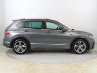 Volkswagen Tiguan  1.5 TSI R-Line