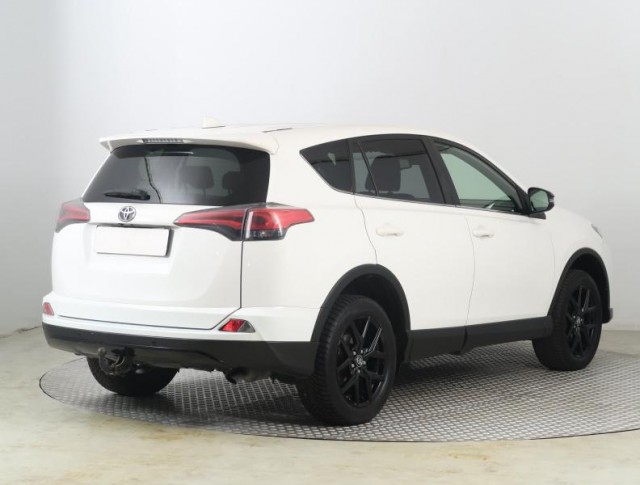 Toyota RAV 4  2.0 D-4D 