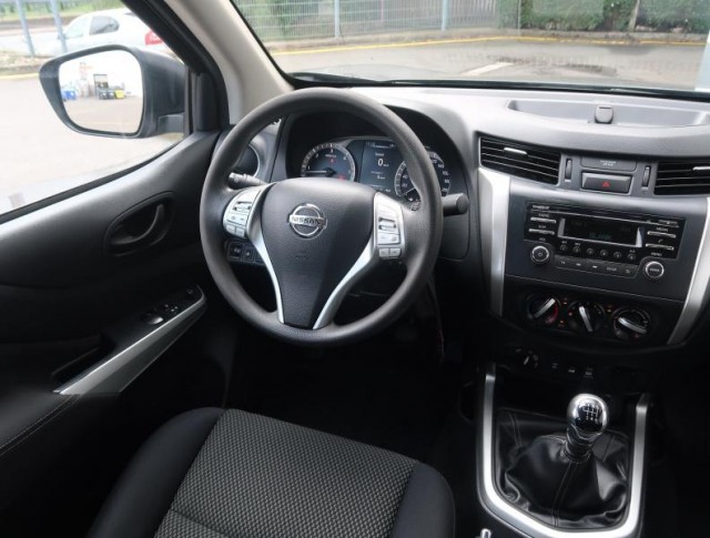 Nissan Navara  2.3 dCi 