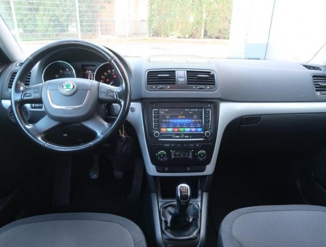 Škoda Yeti  1.2 TSI Ambition