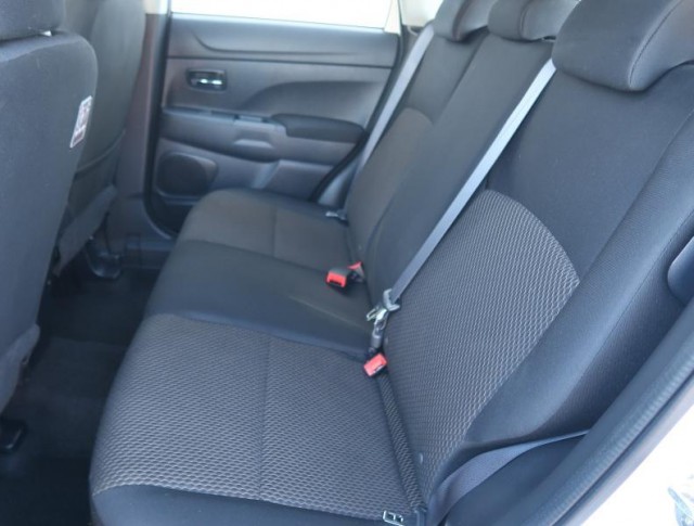 Mitsubishi ASX  1.6 MIVEC Intense
