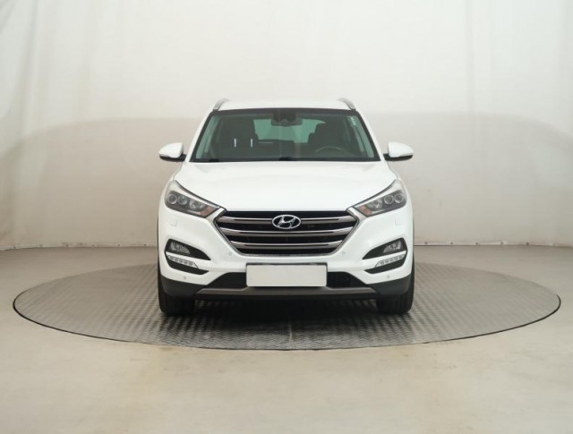Hyundai Tucson  2.0 CRDi 