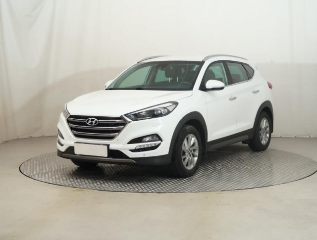 Hyundai Tucson  2.0 CRDi 