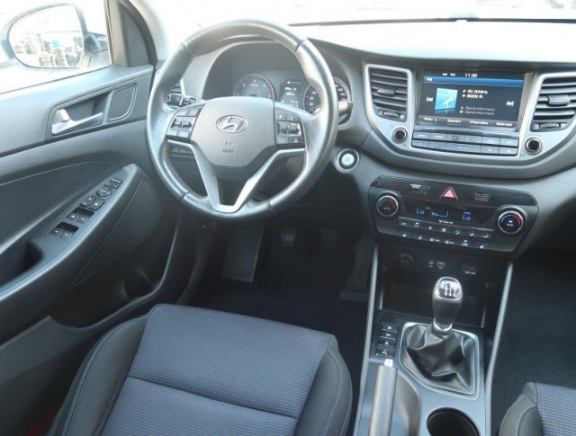 Hyundai Tucson  2.0 CRDi 
