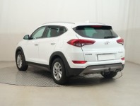Hyundai Tucson  2.0 CRDi 