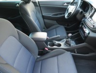 Hyundai Tucson  2.0 CRDi 