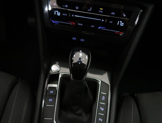 Volkswagen Tiguan  1.5 TSI Comfortline