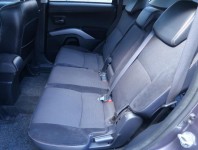 Mitsubishi Outlander  2.2 DI-D Intense