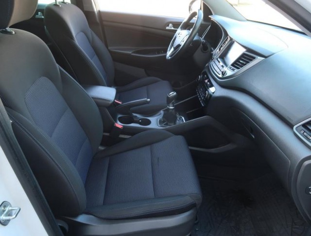 Hyundai Tucson  1.7 CRDi 