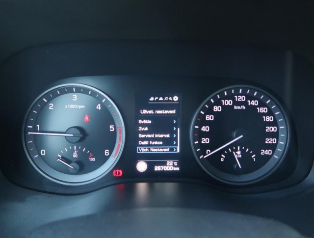Hyundai Tucson  1.7 CRDi 