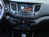 Hyundai Tucson  1.7 CRDi 