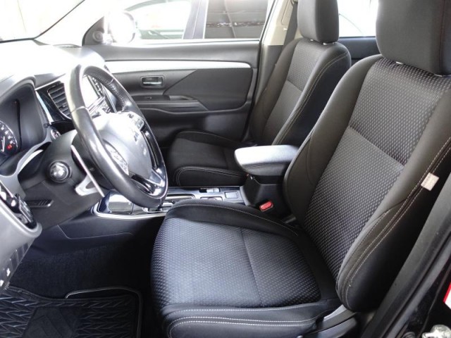 Mitsubishi Outlander  2.2 DI-D 